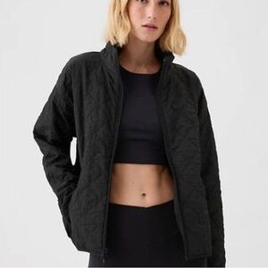GAP Women's Black Puffer Jacket